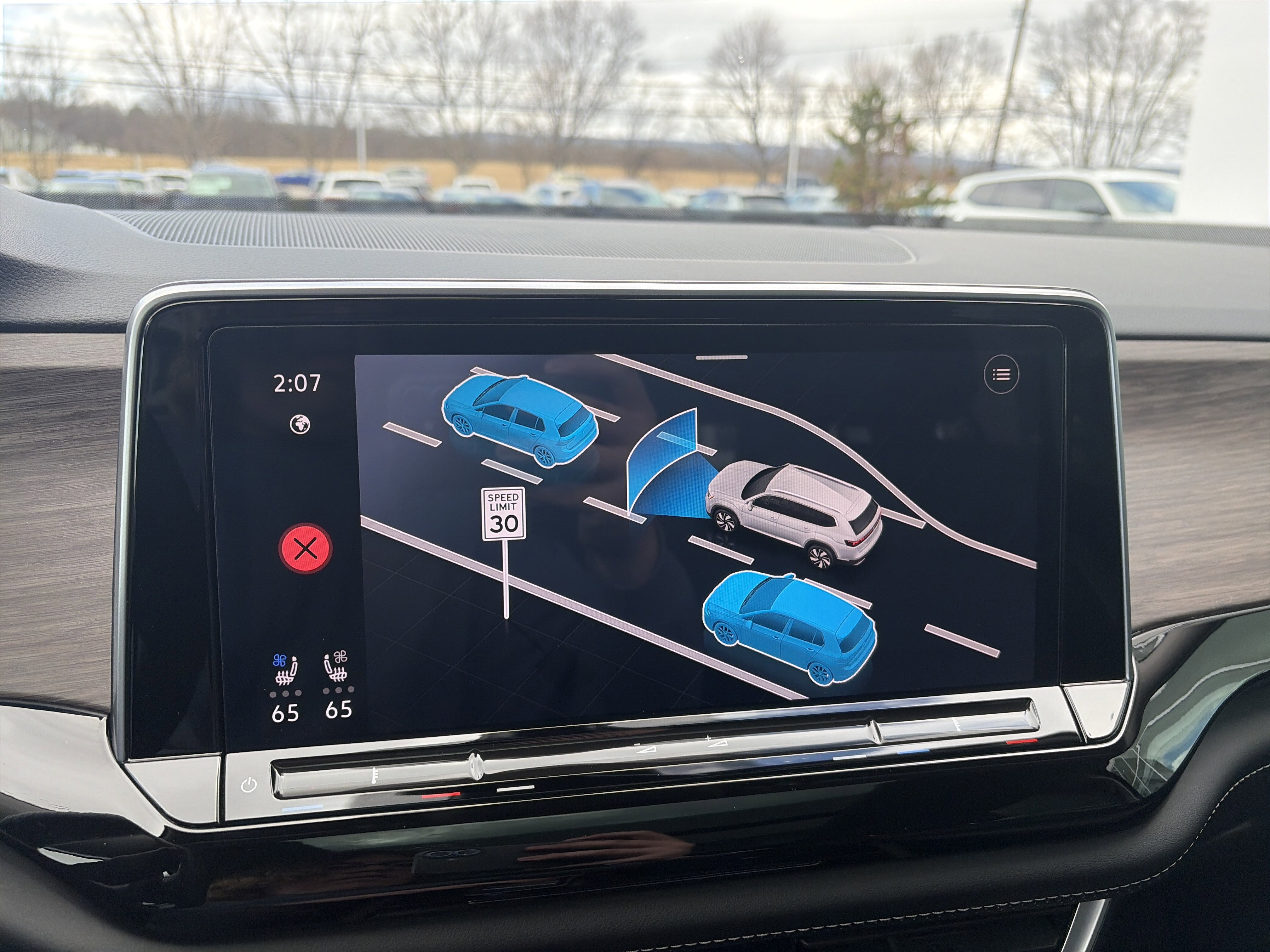 Used 2024 Volkswagen Atlas SEL image 49