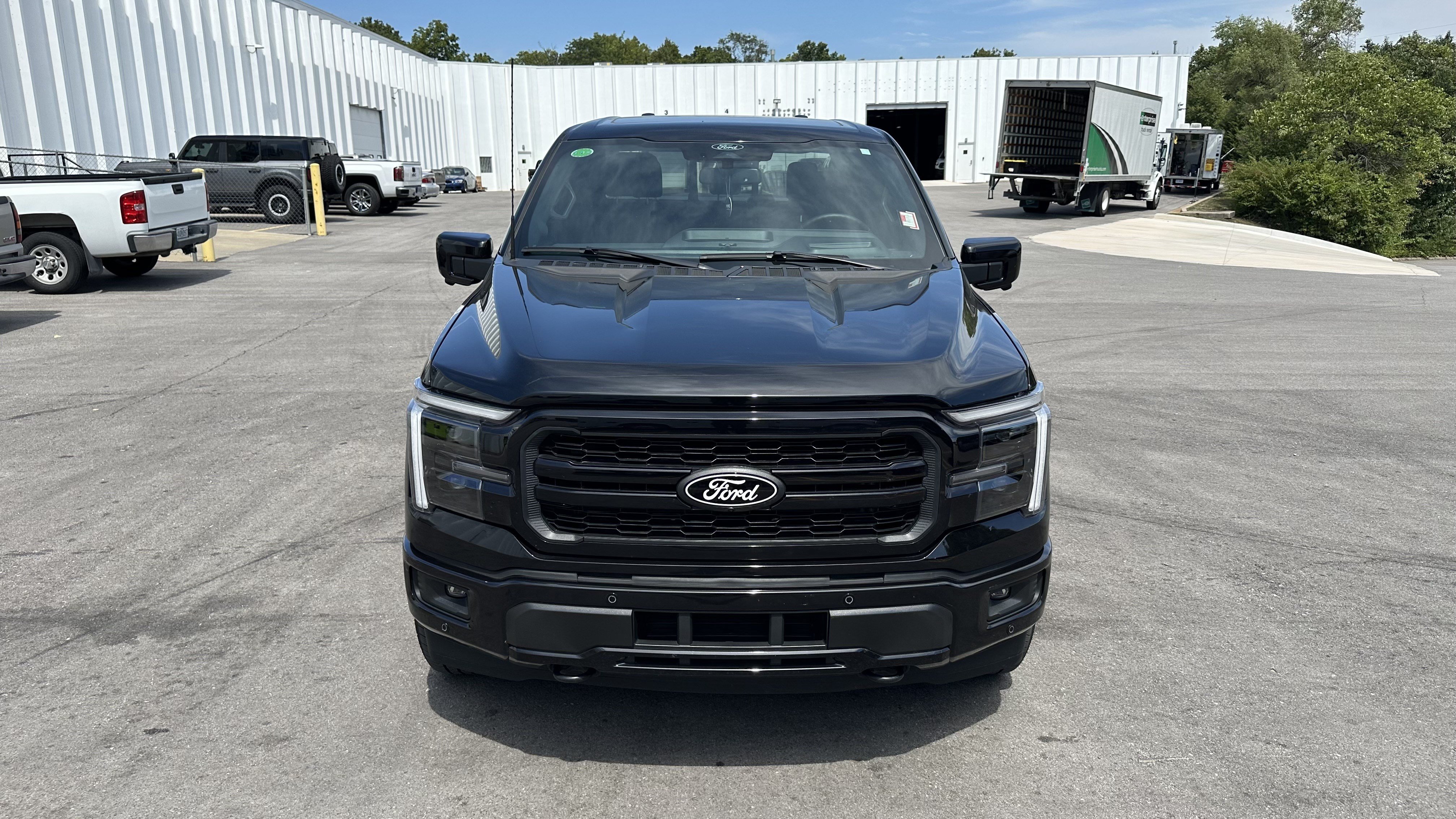 Used 2025 Ford F150 Lariat w/ Equipment Group 502A High AWD/4WD image 3