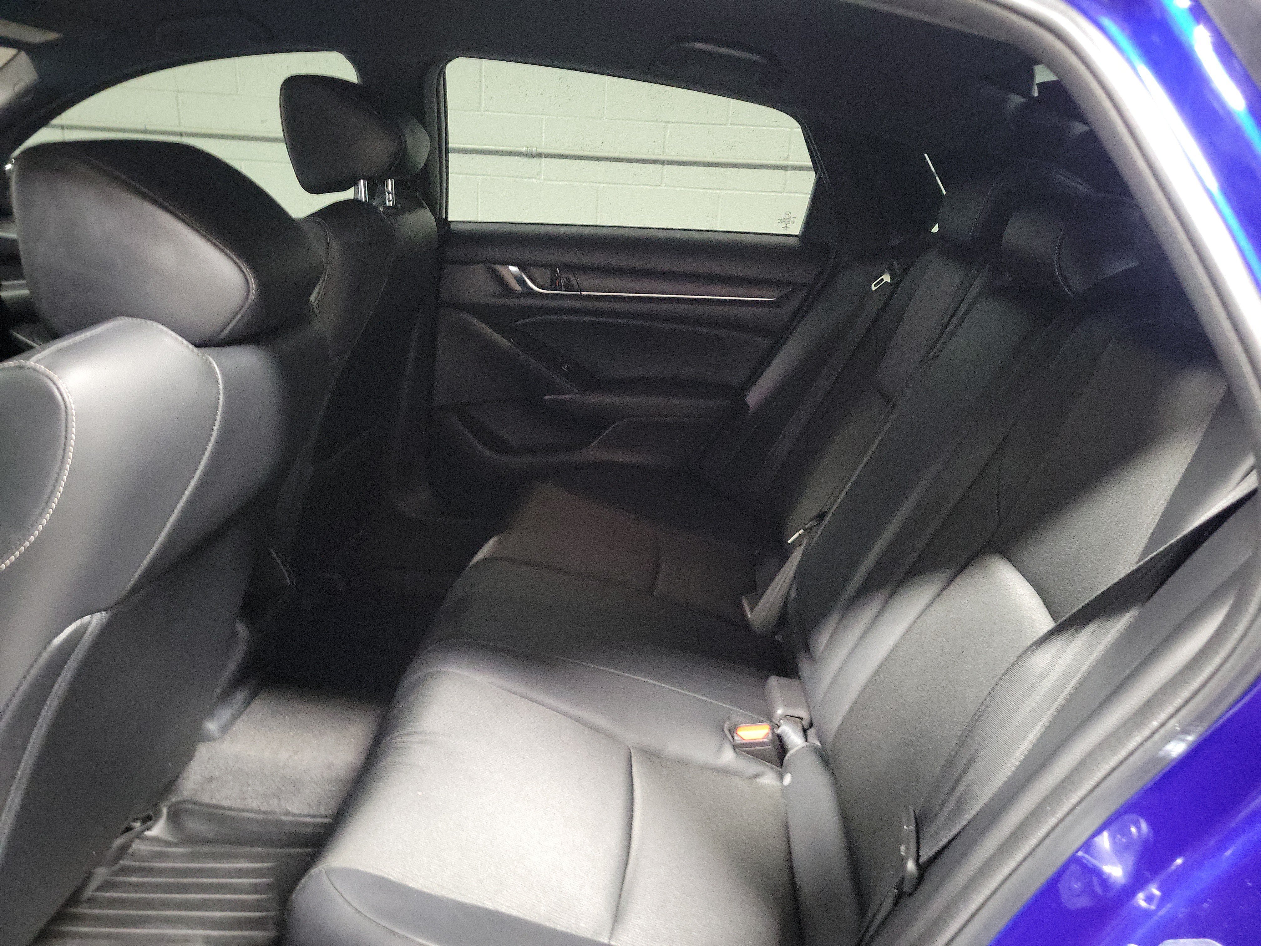 Used 2022 Honda Accord Sport image 10