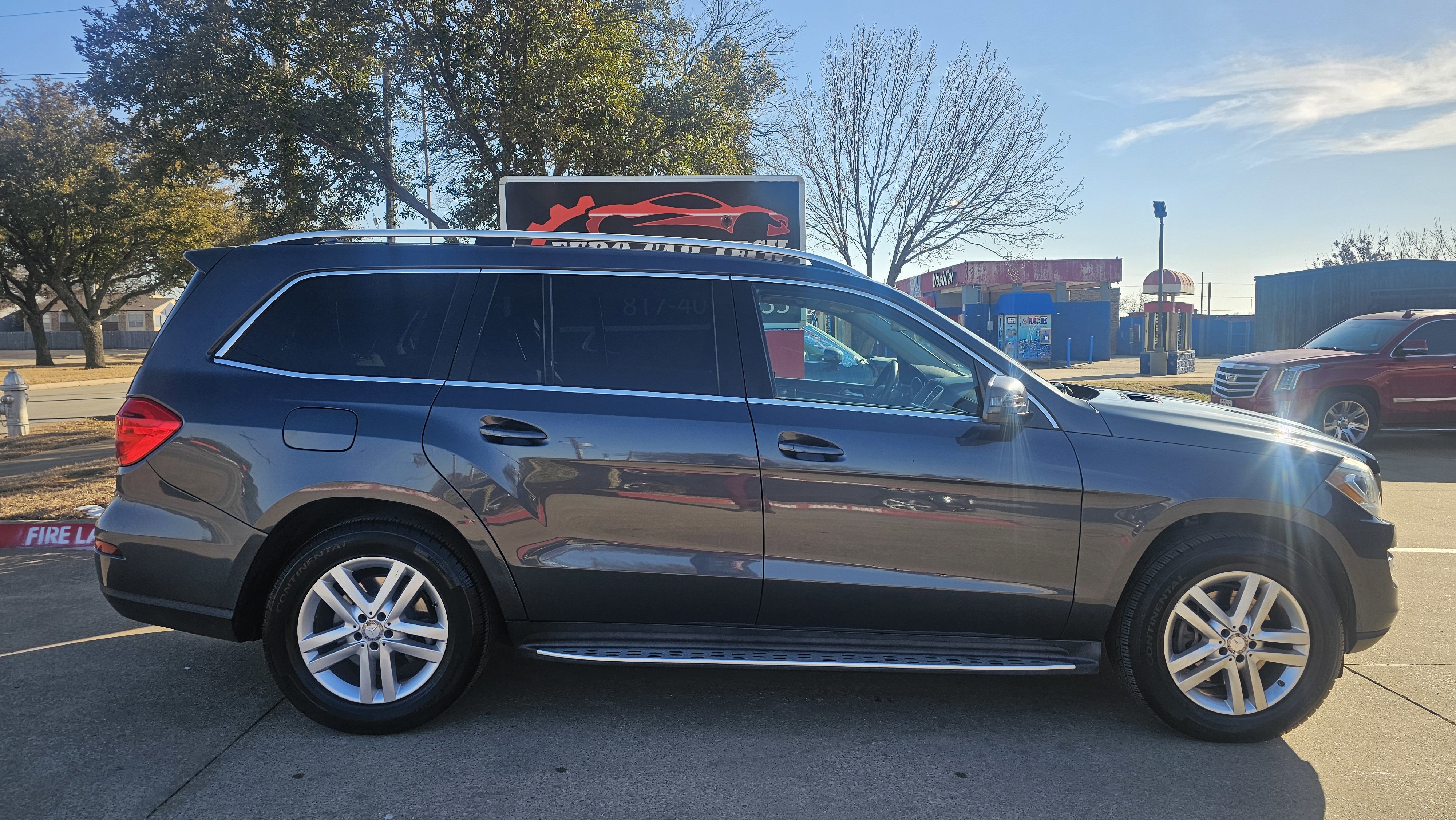 Used 2014 Mercedes-Benz GL 450 4MATIC 4dr GL 450 w/ Driver Assistance Package image 7