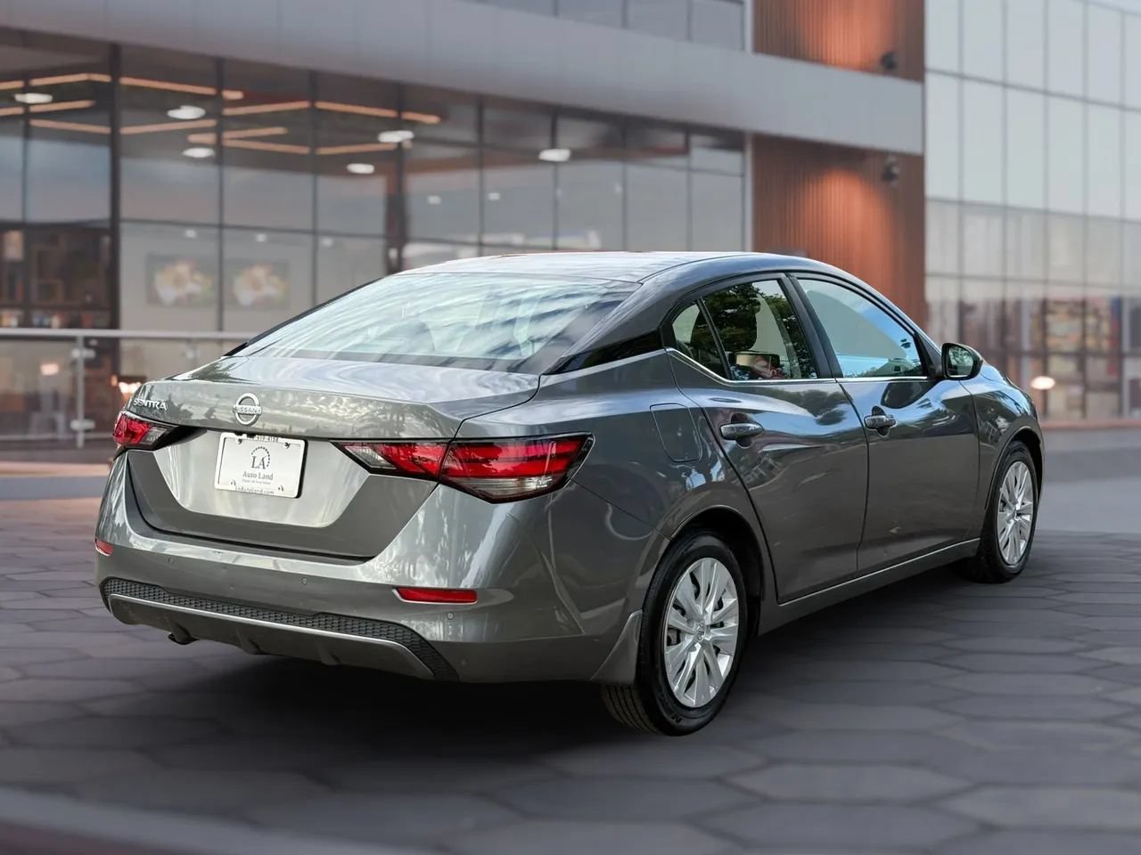 Used 2021 Nissan Sentra S FWD image 6