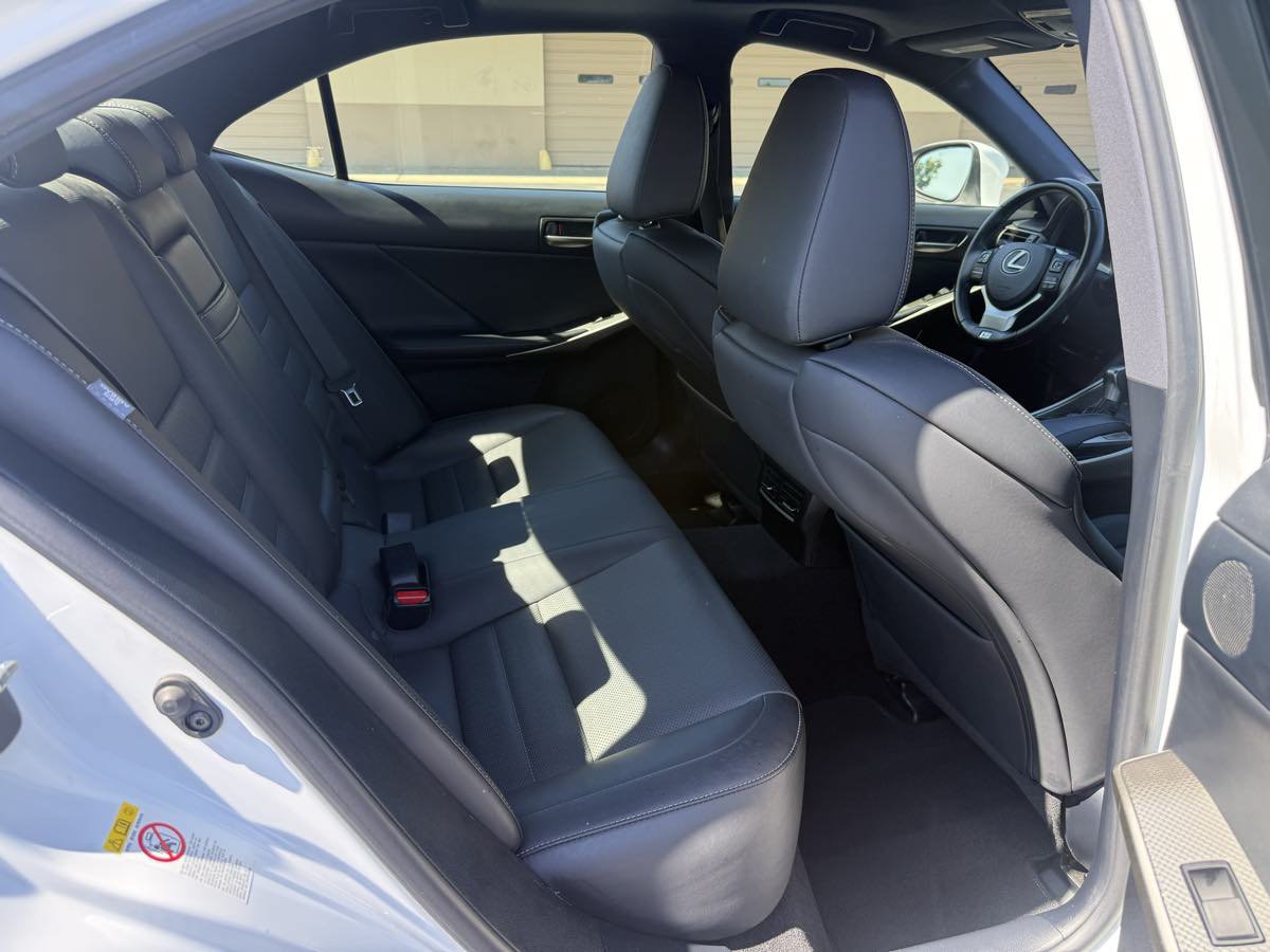 Used 2017 Lexus IS 350 F Sport w/ F Sport Package RWD image 22
