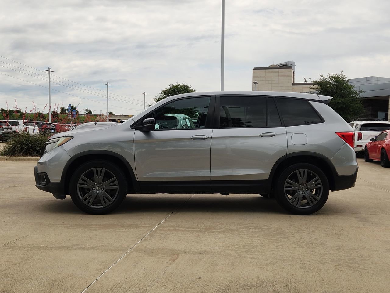 Used 2019 Honda Passport EX-L image 4