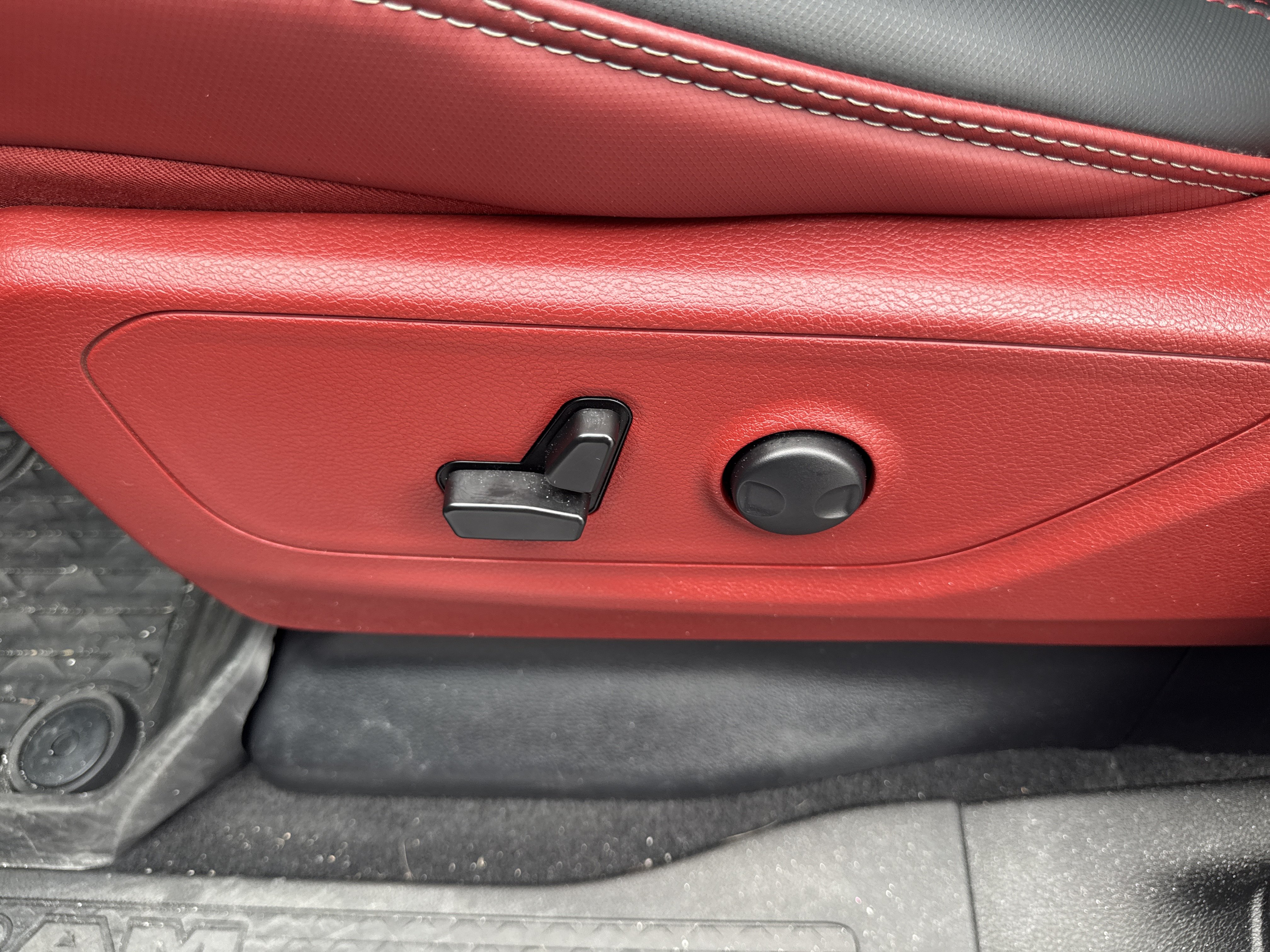Used 2025 RAM 1500 Rebel w/ Rebel Level 1 Equipment Group AWD/4WD image 18