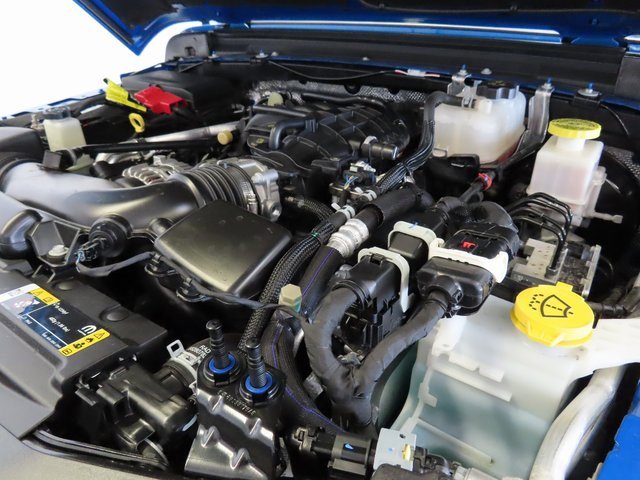 Used 2025 Jeep Gladiator Sport image 35