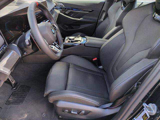 New 2026 BMW M5 w/ Carbon Package image 4