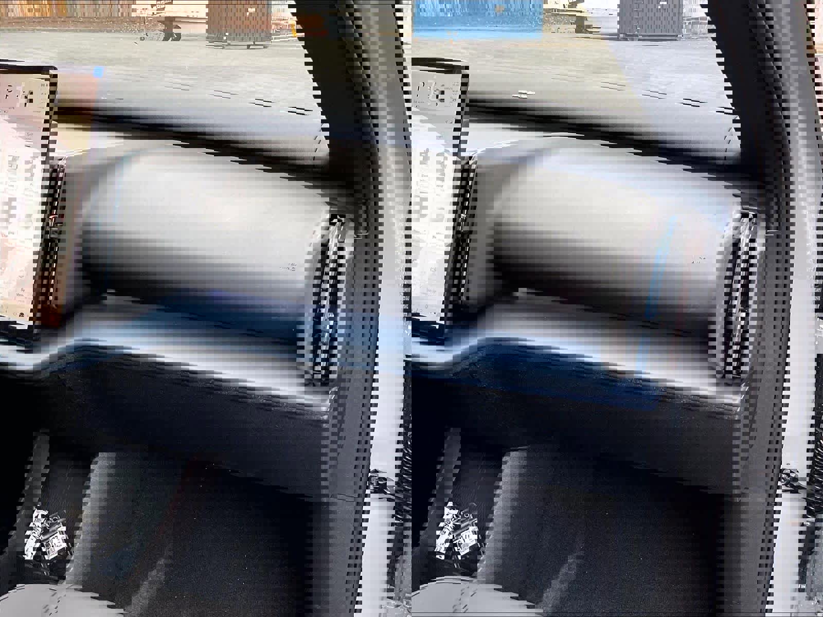 New 2026 Volvo EX30 Plus w/ Climate Package image 28