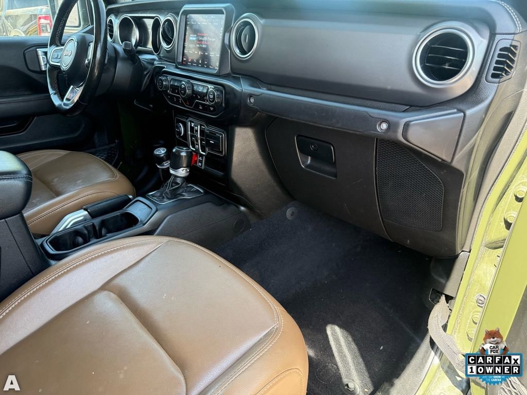 Certified 2022 Jeep Gladiator Rubicon w/ Cold Weather Group image 28