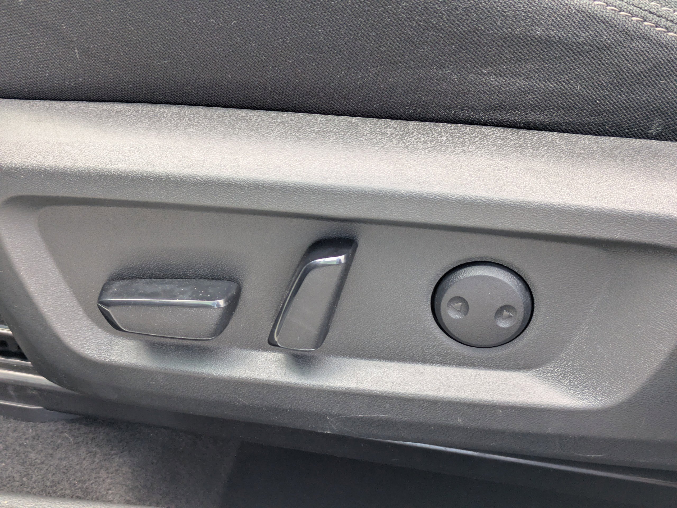 Used 2021 Nissan Rogue SV FWD image 21