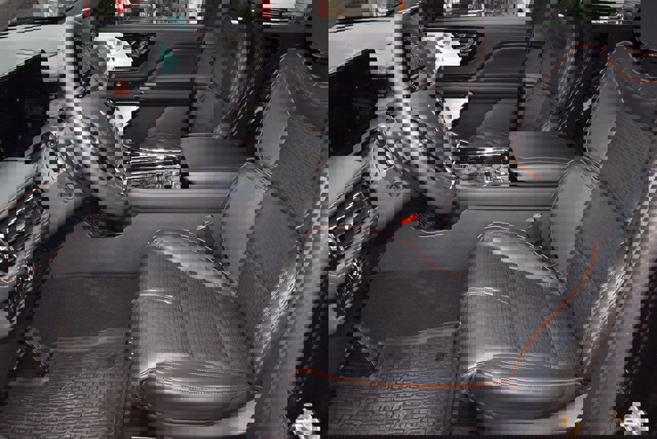 New 2026 Lincoln Aviator Black Label w/ Dynamic Handling Package image 13