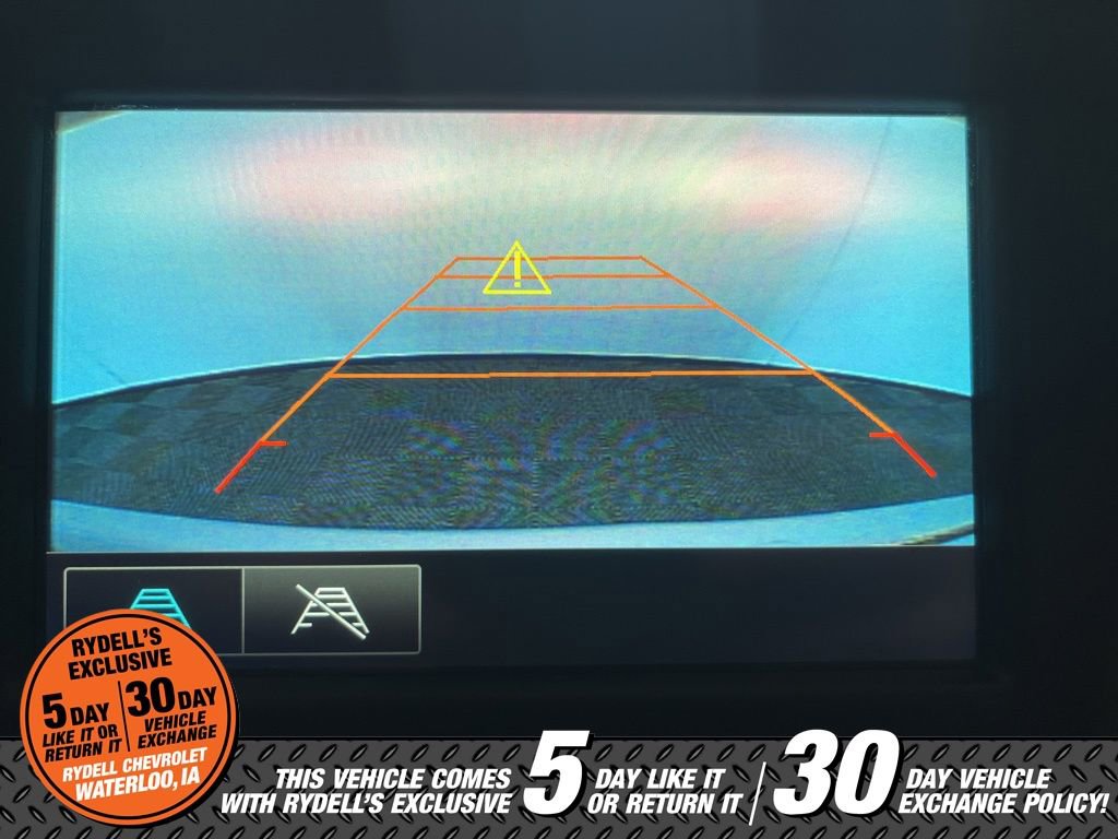 Used 2018 Chevrolet Equinox LT image 36