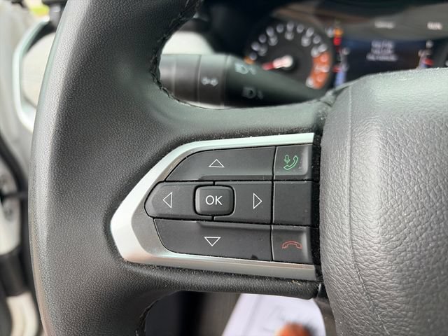 Used 2024 Jeep Compass Latitude AWD/4WD image 13