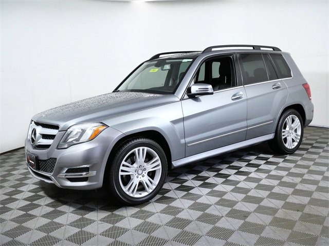 Used 2015 Mercedes-Benz GLK 350 4MATIC image 5