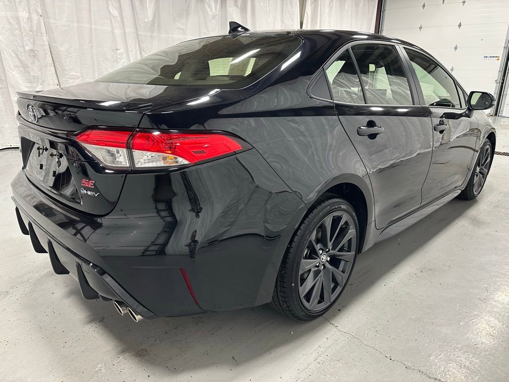 Used 2025 Toyota Corolla SE FWD image 7