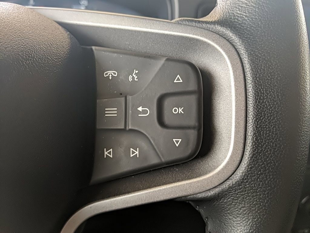 Used 2025 Ford Bronco Big Bend image 16