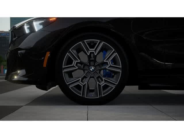 New 2027 BMW 550e xDrive w/ Executive Package AWD/4WD image 7