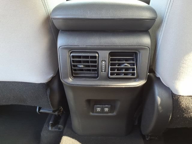 Used 2020 Toyota RAV4 XLE FWD image 28