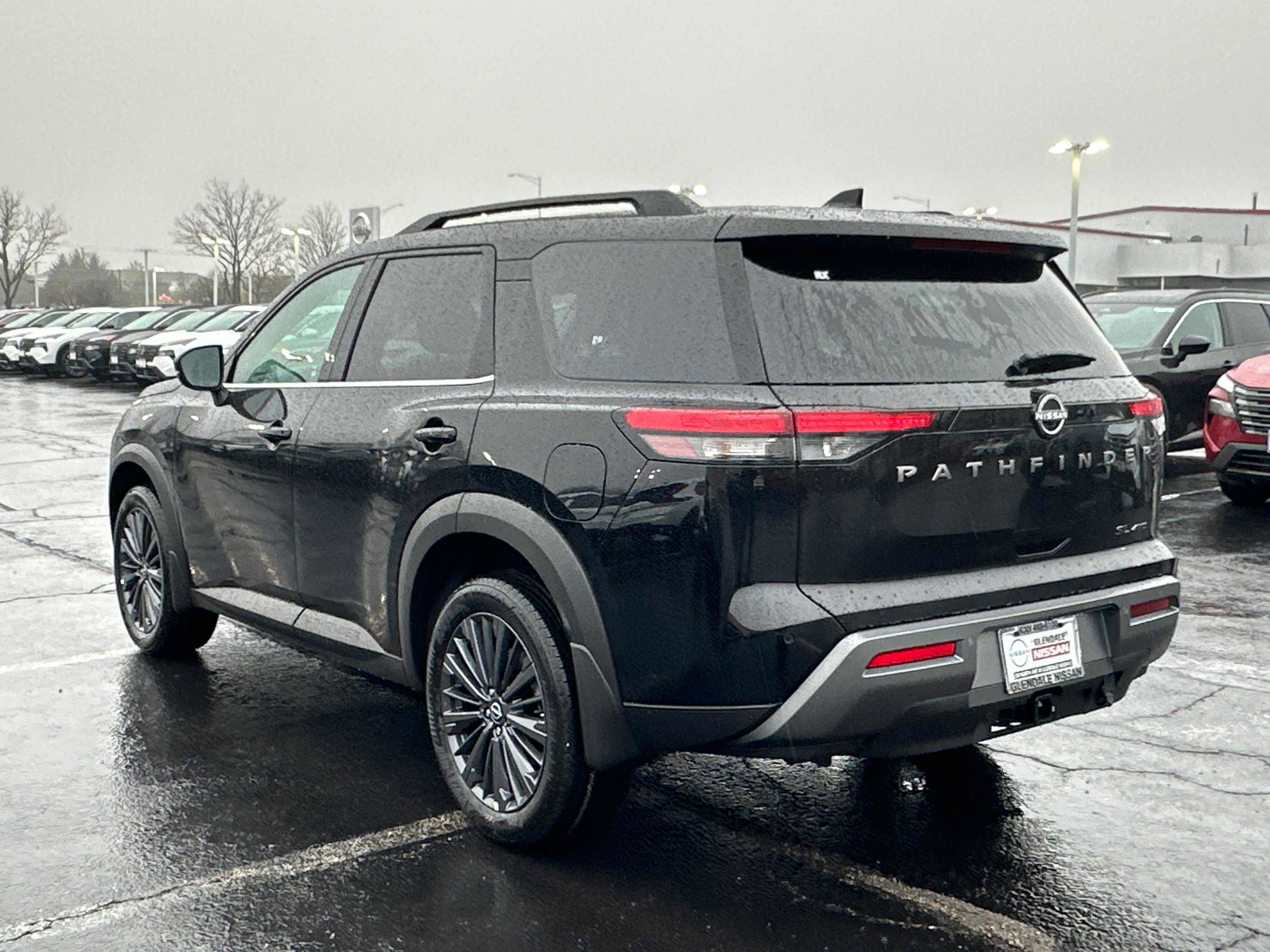 New 2026 Nissan Pathfinder SL AWD/4WD image 6