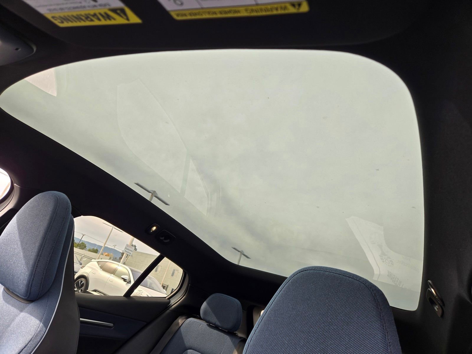 New 2026 Volvo EX30 Ultra w/ Protection Package Premier AWD/4WD image 19