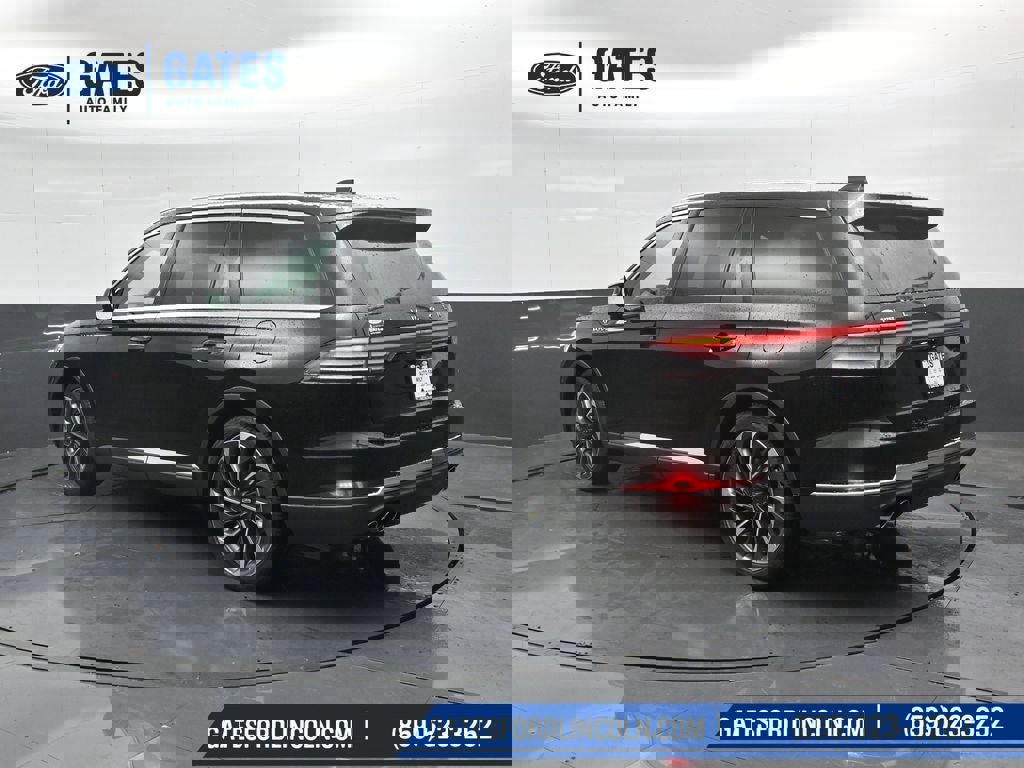 New 2026 Lincoln Aviator Reserve image 8