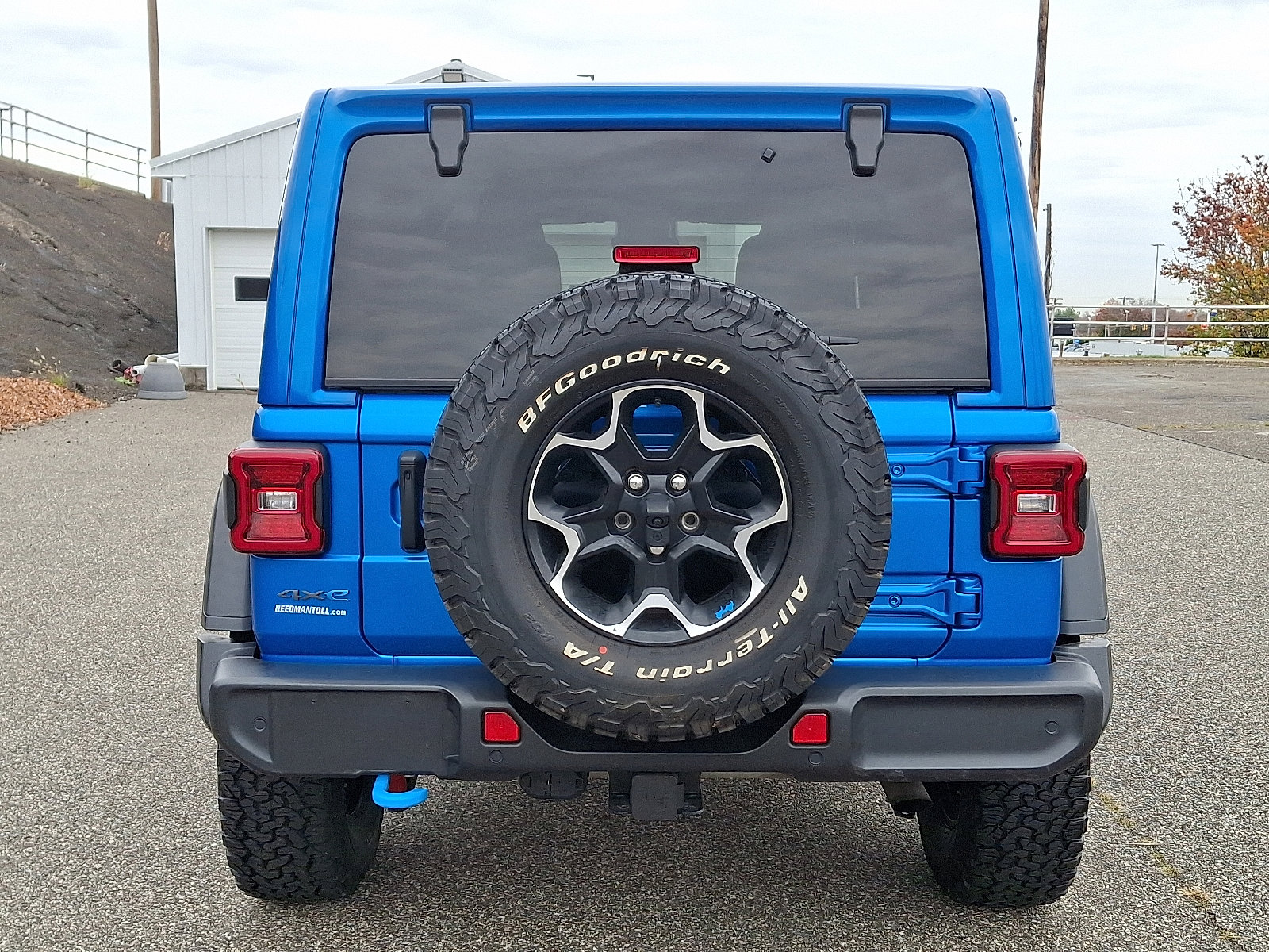 Used 2023 Jeep Wrangler Unlimited Rubicon 4xe w/ Safety Group image 5