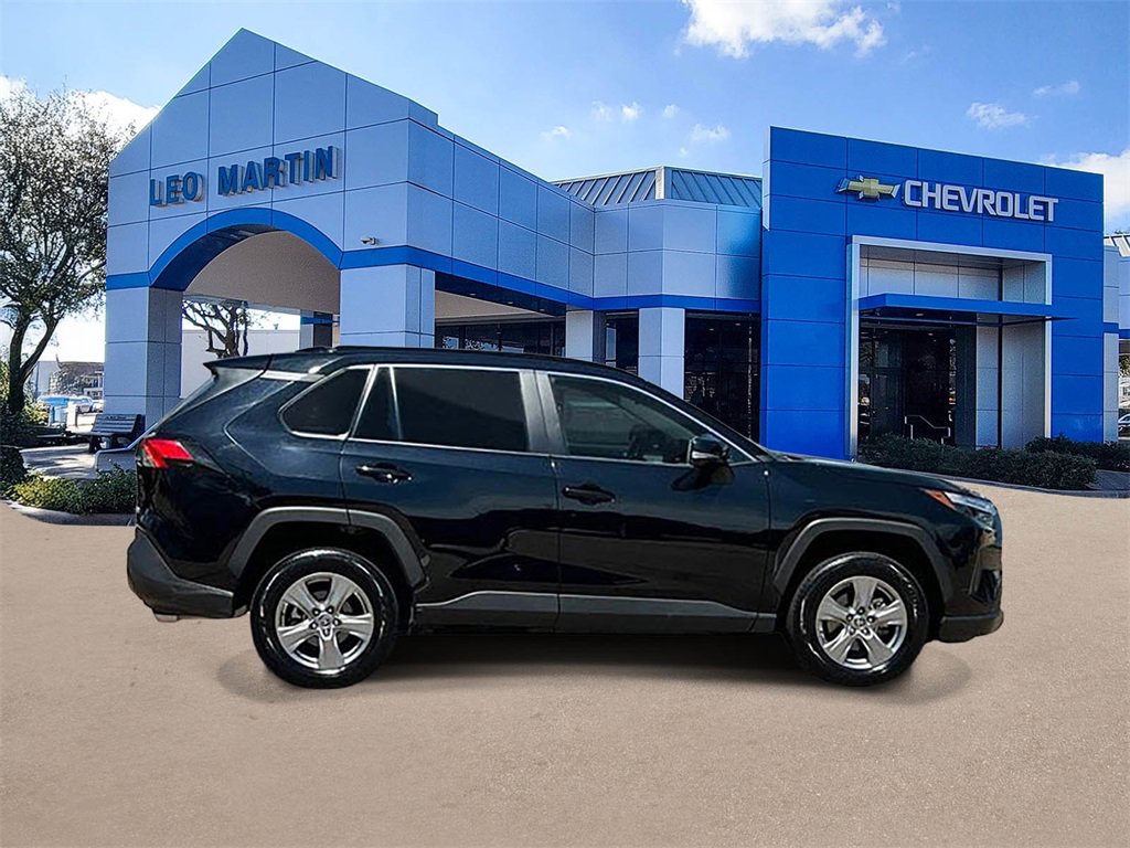 Used 2024 Toyota RAV4 XLE image 4
