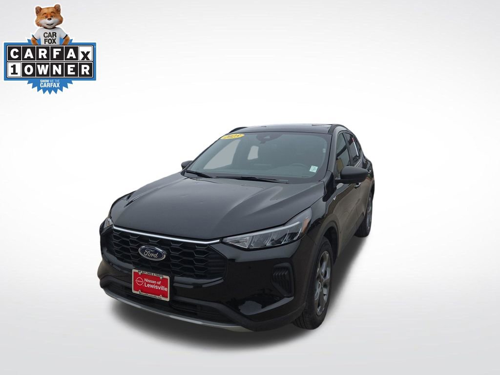 Used 2025 Ford Escape ST-Line AWD/4WD image 1