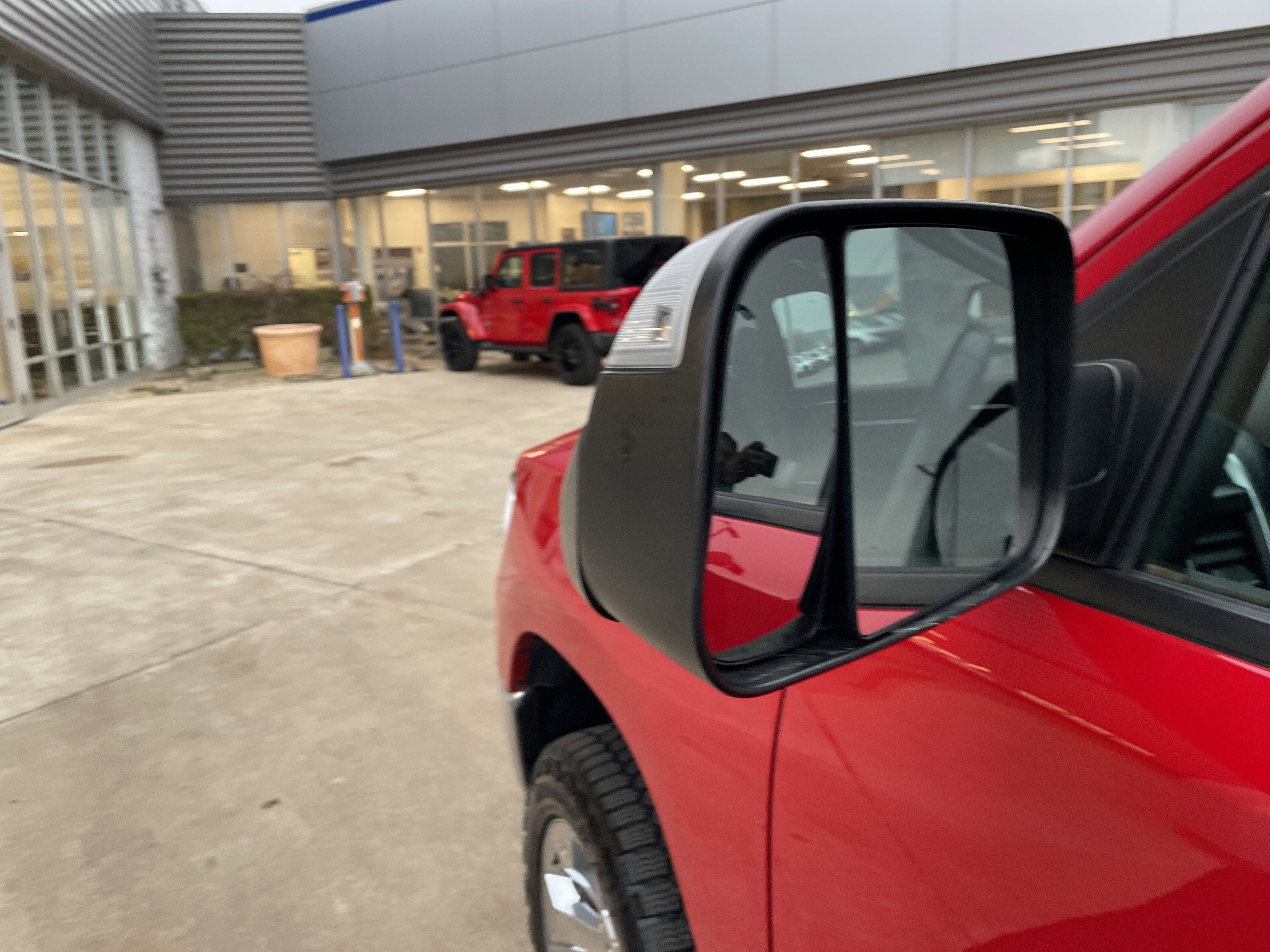 Used 2019 RAM 1500 Big Horn image 16