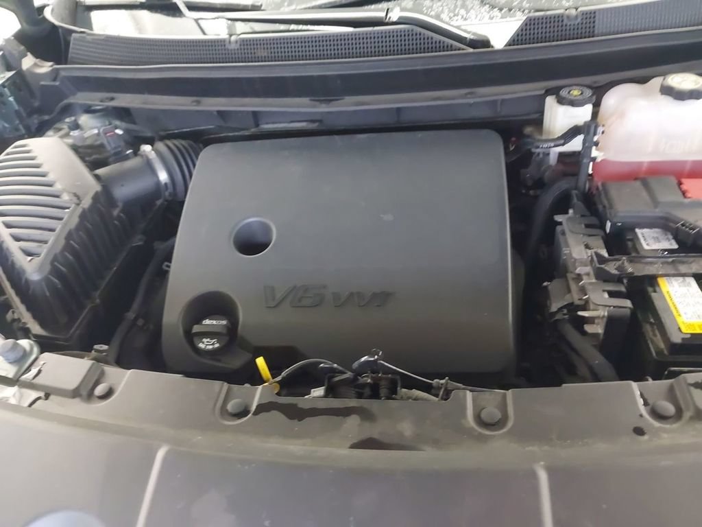 Used 2023 Chevrolet Traverse LT AWD/4WD image 8