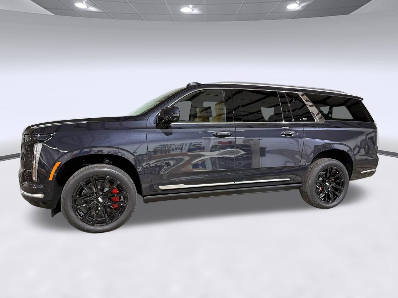 New 2026 Cadillac Escalade ESV Luxury AWD/4WD image 2