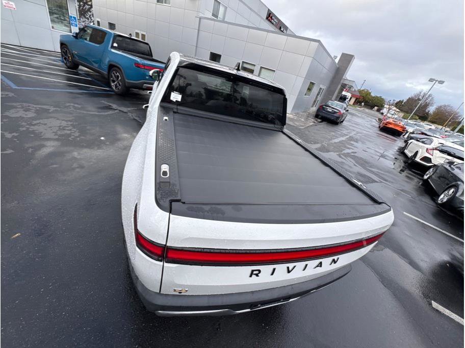 Used 2022 Rivian R1T Adventure image 28