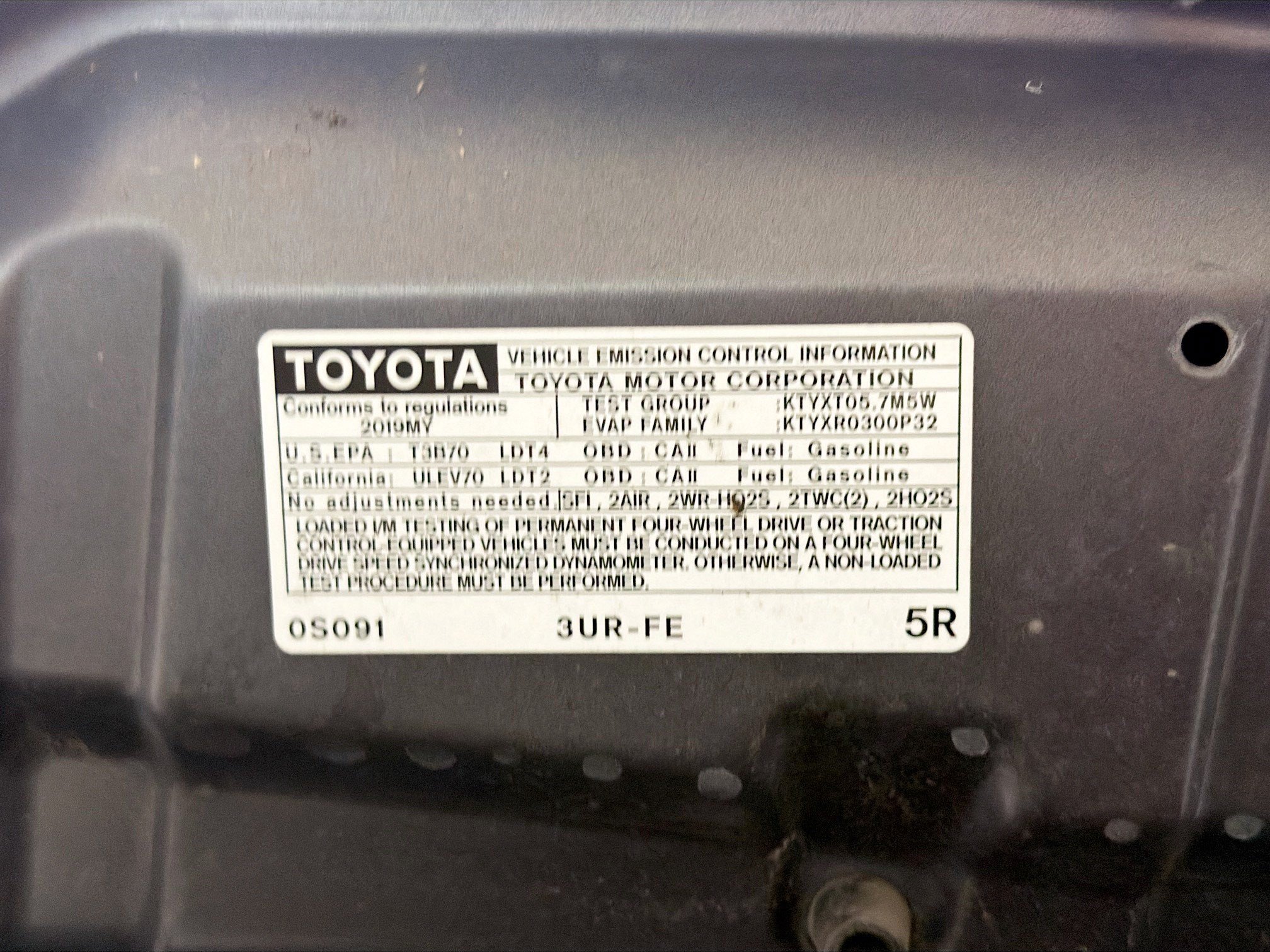 Used 2019 Toyota Tundra Platinum AWD/4WD image 16