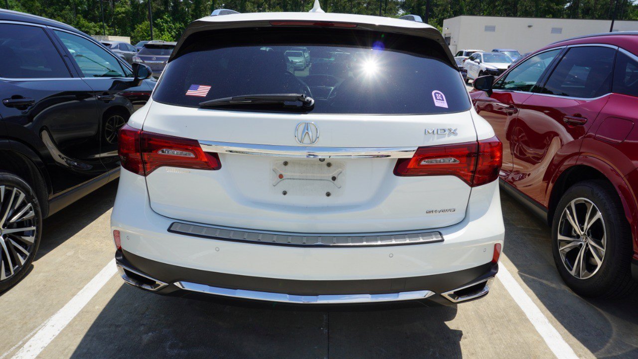 Used 2017 Acura MDX SH-AWD w/ Advance Package image 5