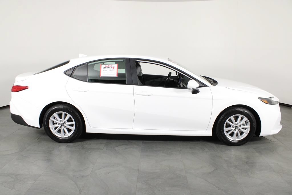 Used 2026 Toyota Camry LE FWD image 14