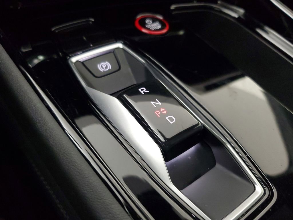 Used 2022 Audi e-tron GT Premium Plus w/ Performance Package image 28