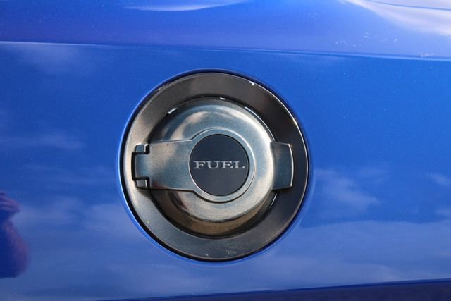 Used 2019 Dodge Challenger R/T RWD image 11