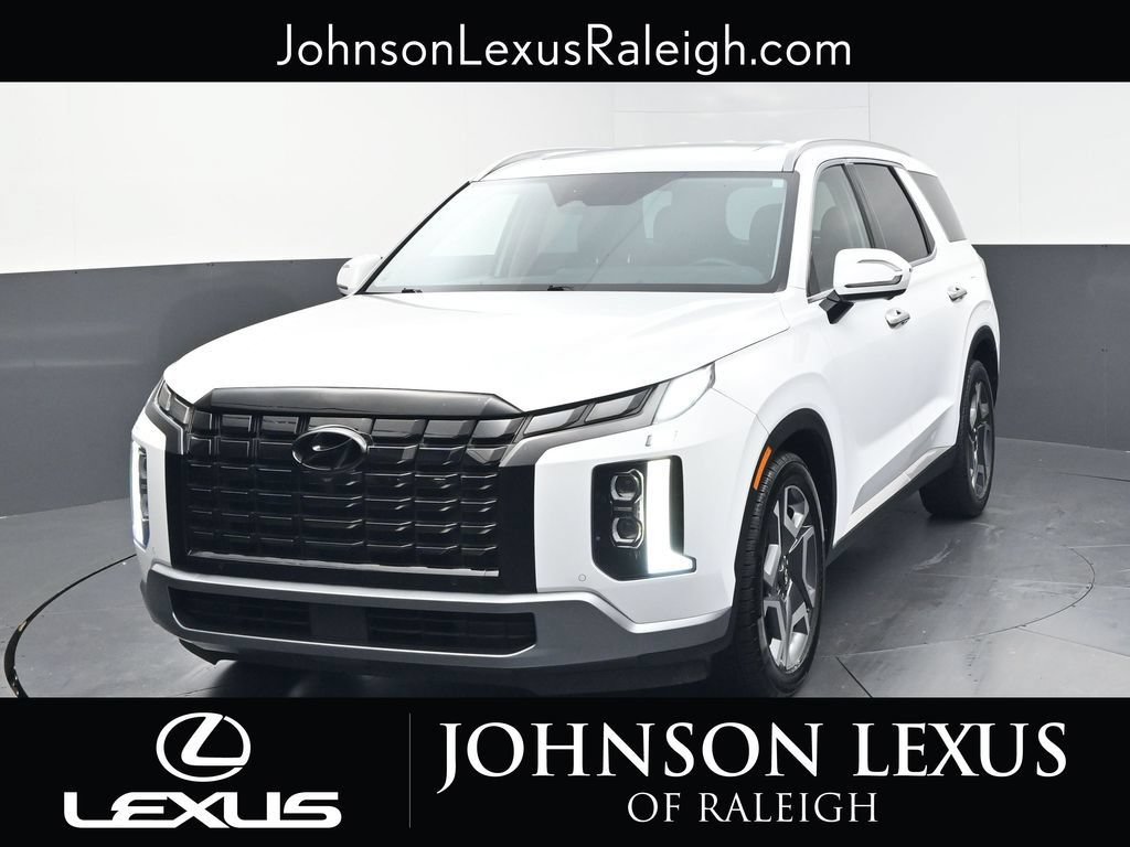 Used 2024 Hyundai Palisade Limited AWD/4WD image 5