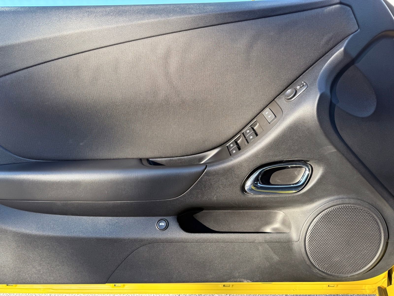 Used 2014 Chevrolet Camaro SS image 41