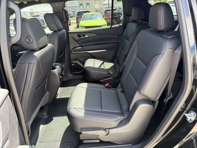 New 2026 Chevrolet Traverse Z71 w/ Enhanced Driving Package AWD/4WD image 24