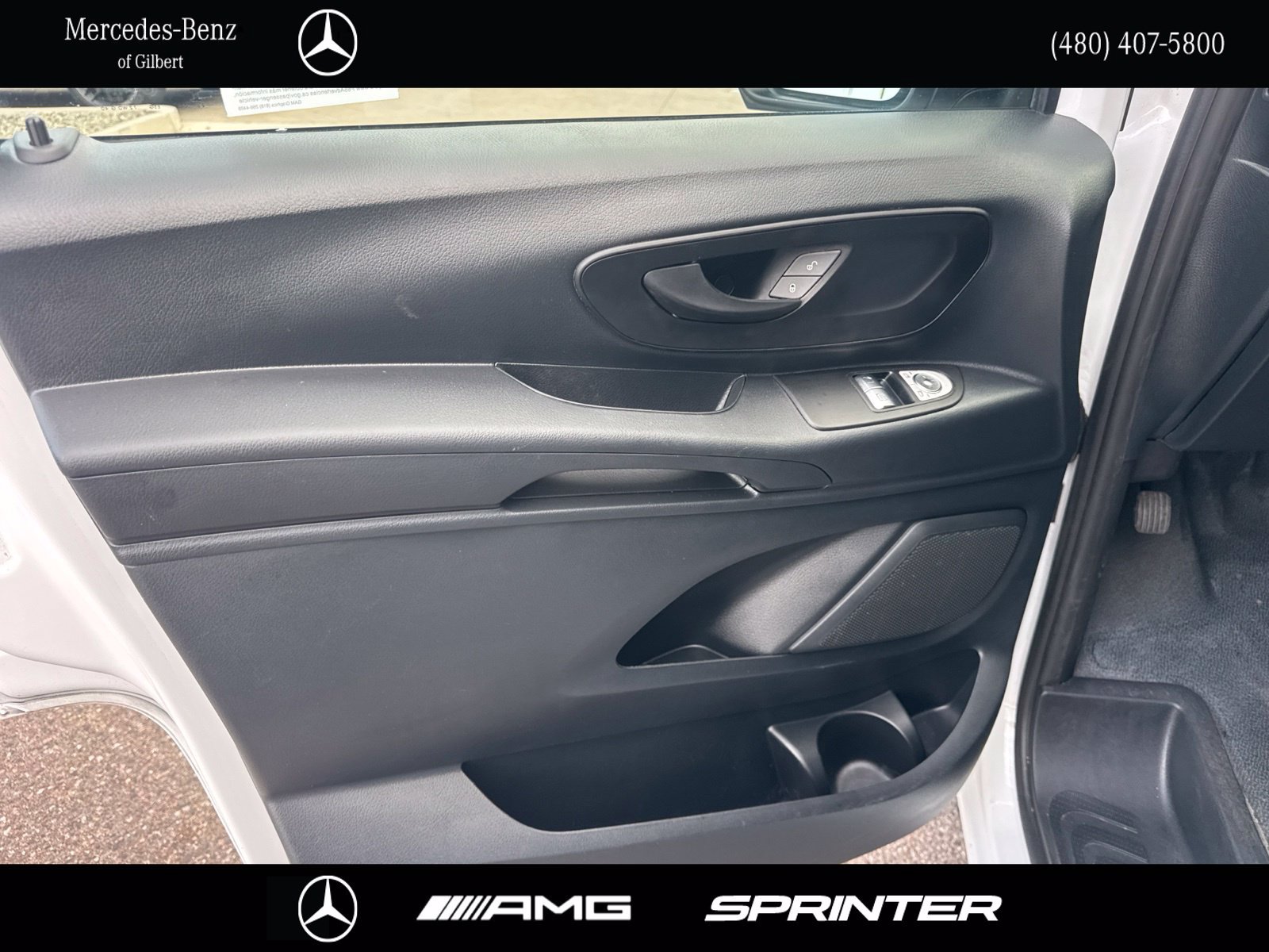 Used 2023 Mercedes-Benz Metris Passenger image 11