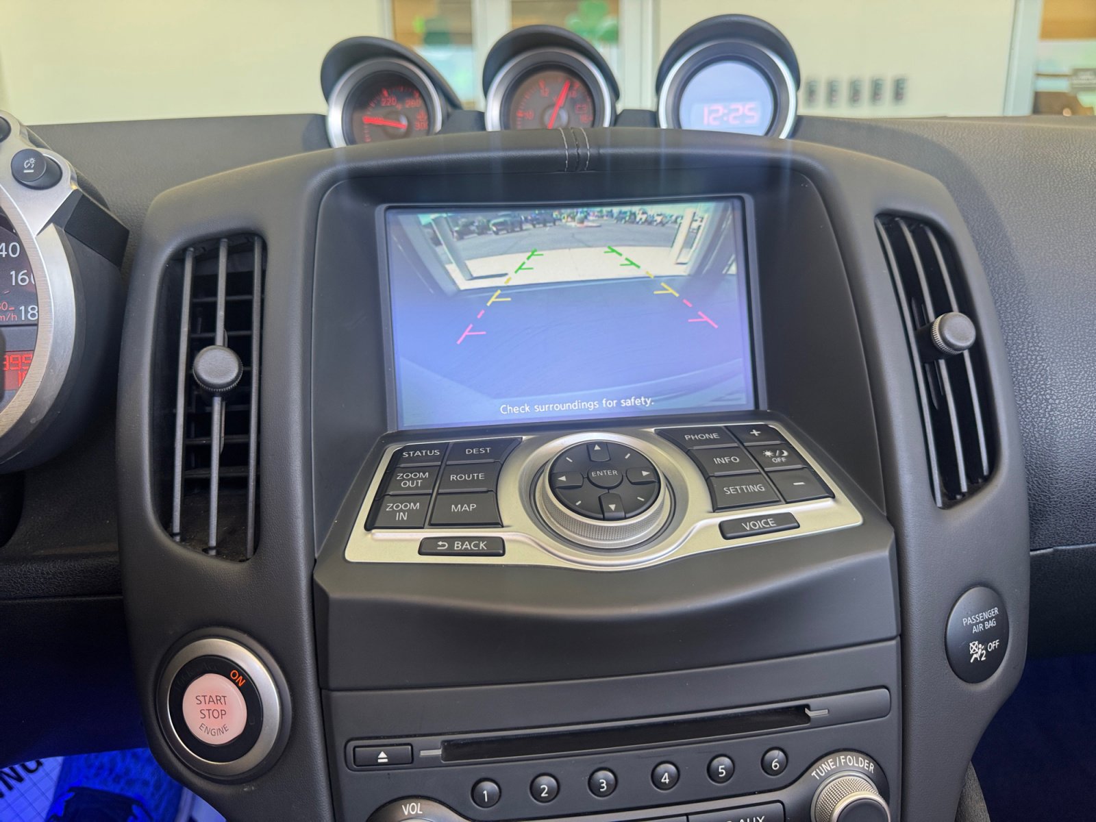 Used 2014 Nissan 370Z Touring w/ Sport Package image 29