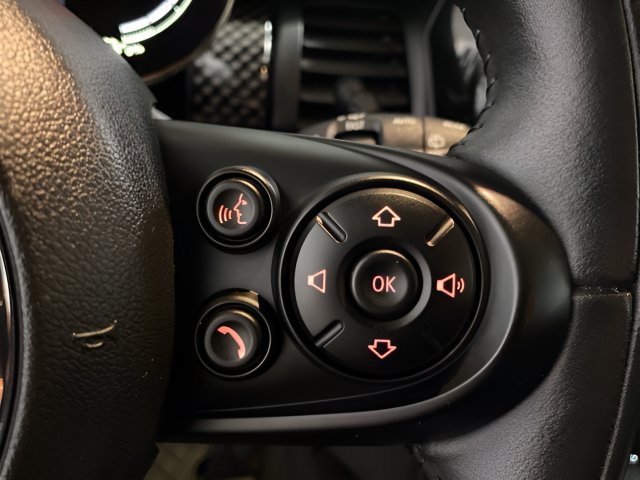 Used 2021 MINI Cooper SE w/ 6.5" Touchscreen Package FWD image 15