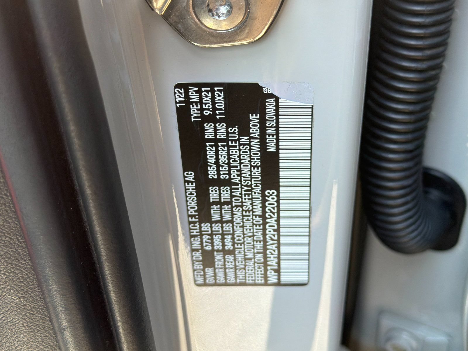 Certified 2023 Porsche Cayenne Turbo S AWD/4WD image 29