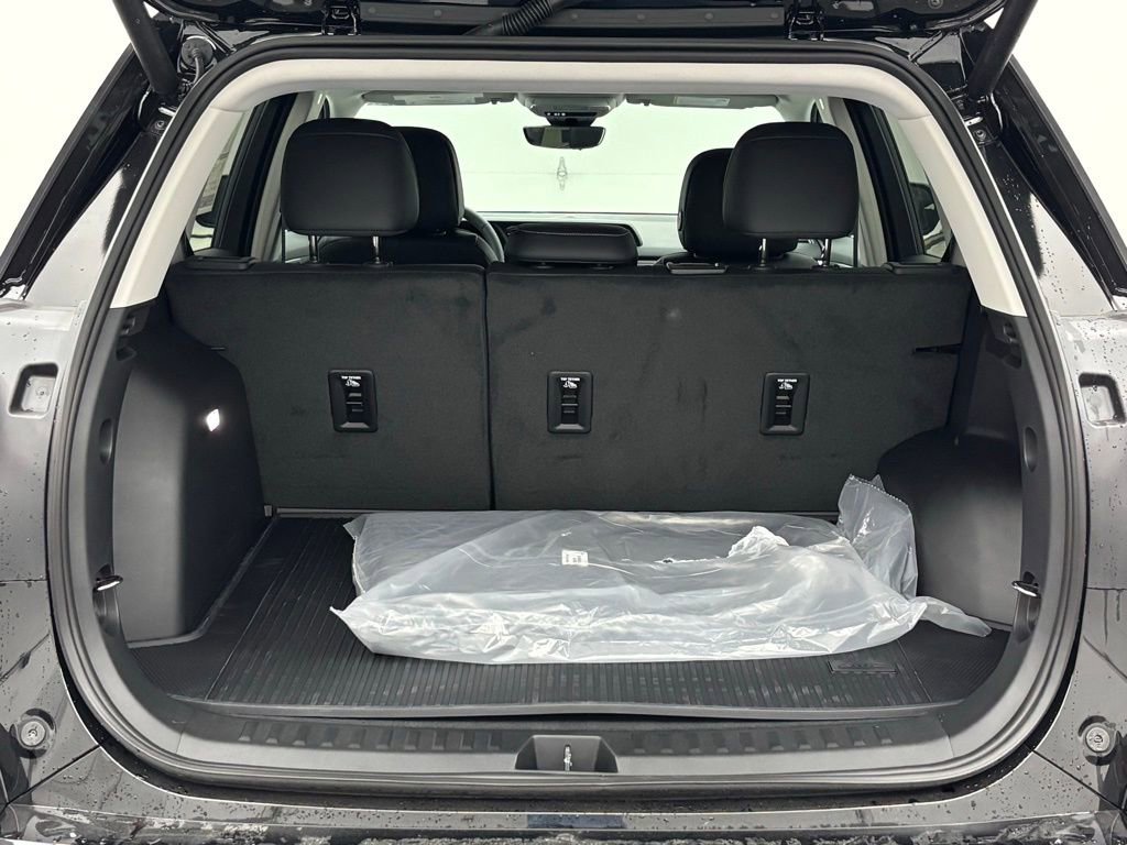 New 2026 GMC Terrain Denali w/ LPO, Floor Liner Package image 10