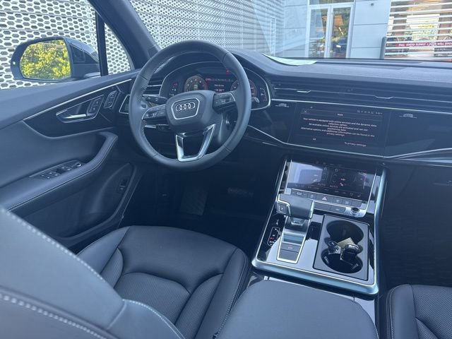 Certified 2025 Audi Q7 3.0T Premium Plus image 14