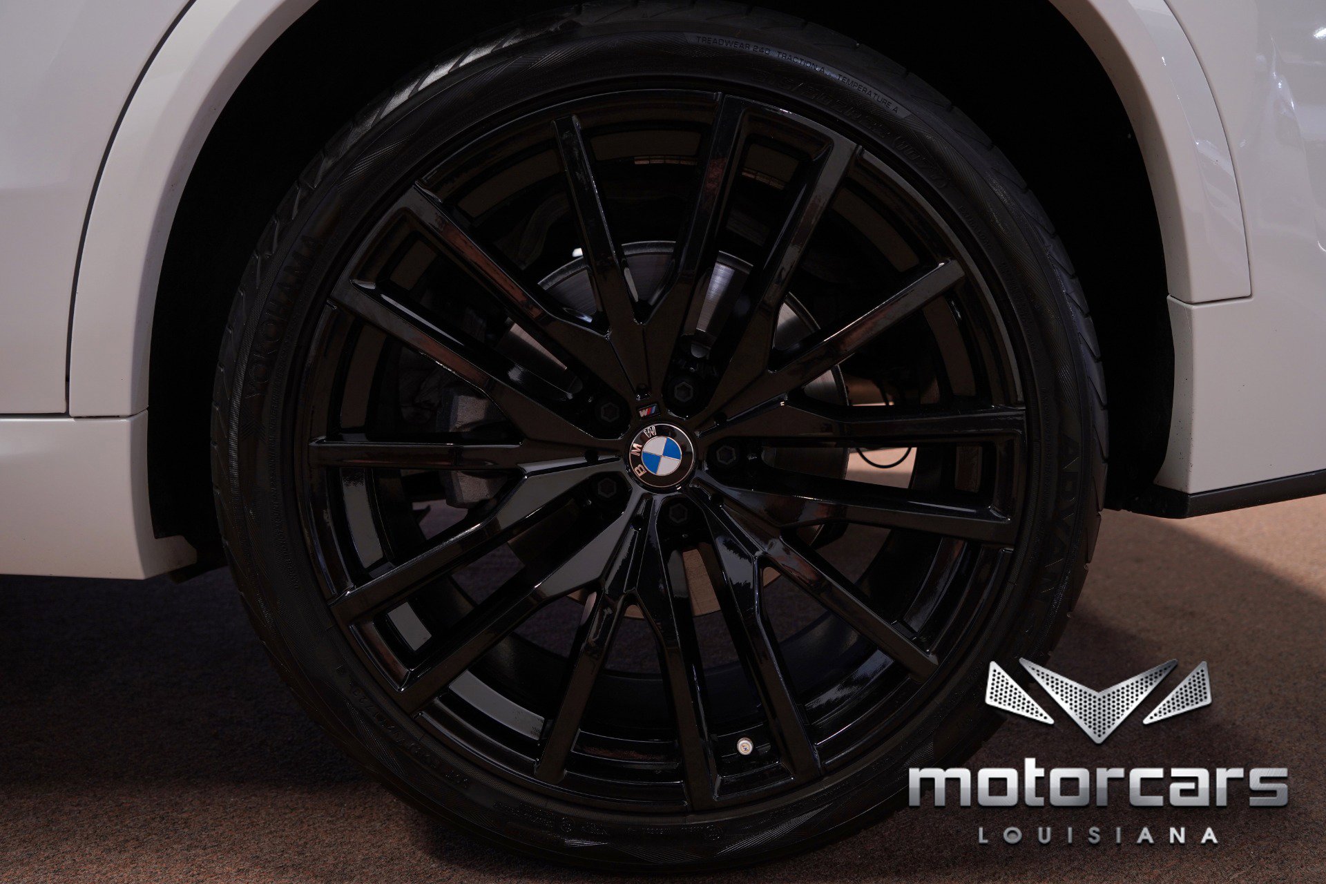 Used 2023 BMW X5 xDrive40i w/ M Sport Package image 21