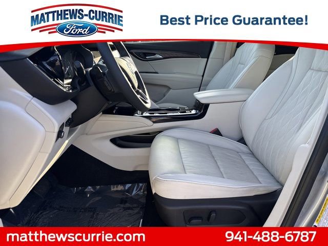 Used 2023 Buick Envision Avenir image 9