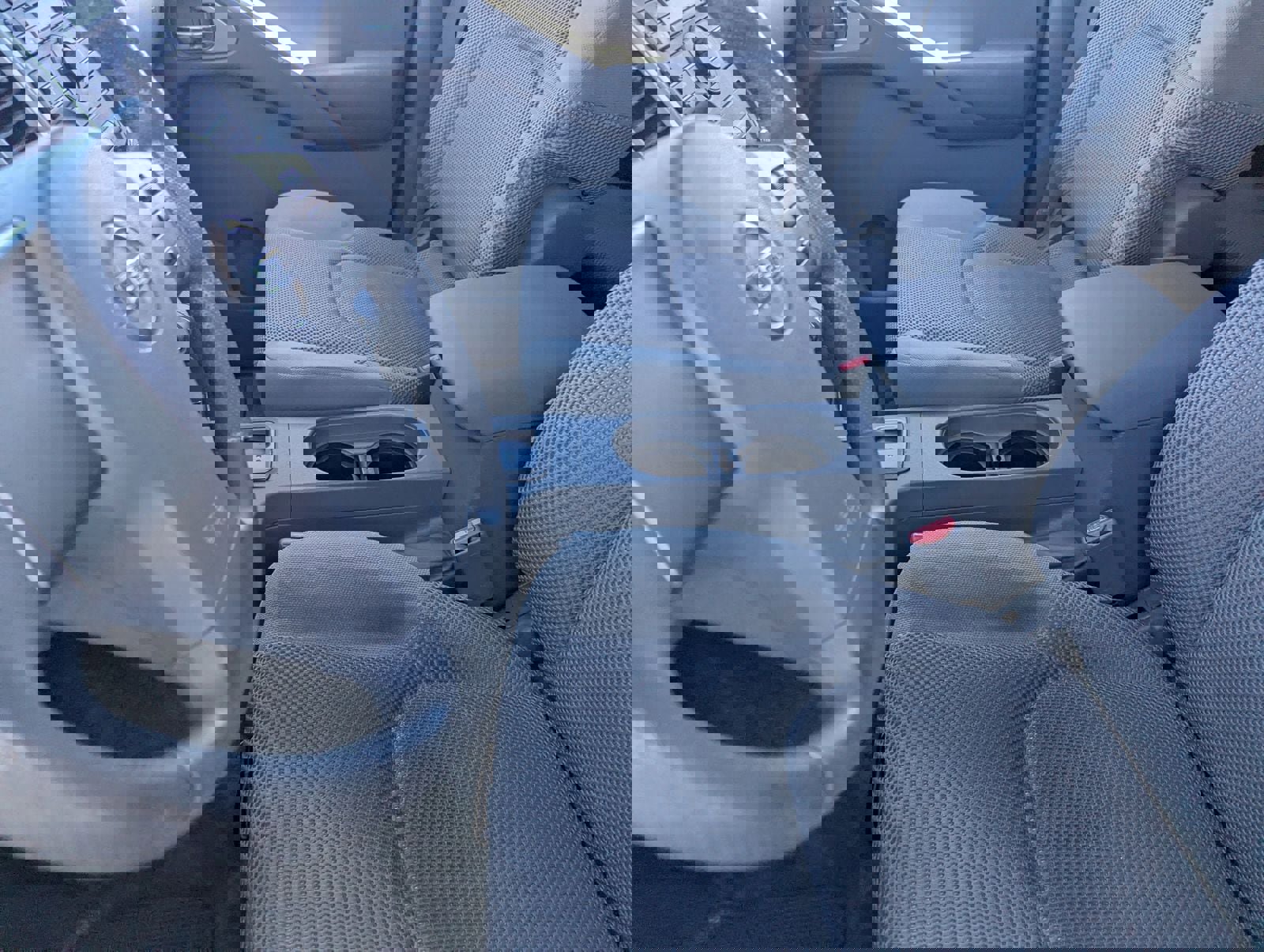 Used 2011 Nissan Frontier SV RWD image 17