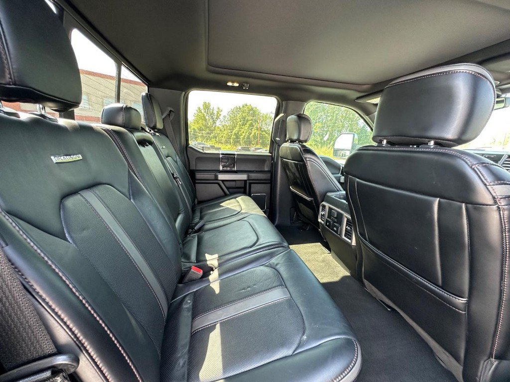 Used 2021 Ford F350 Platinum AWD/4WD image 17