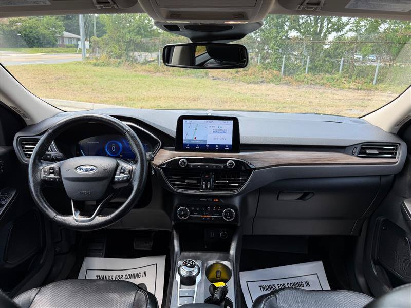 Used 2020 Ford Escape Titanium AWD/4WD image 40